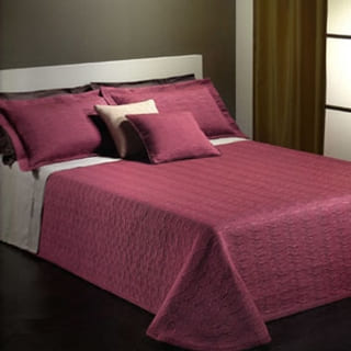 Studio fushia reversible bedspread