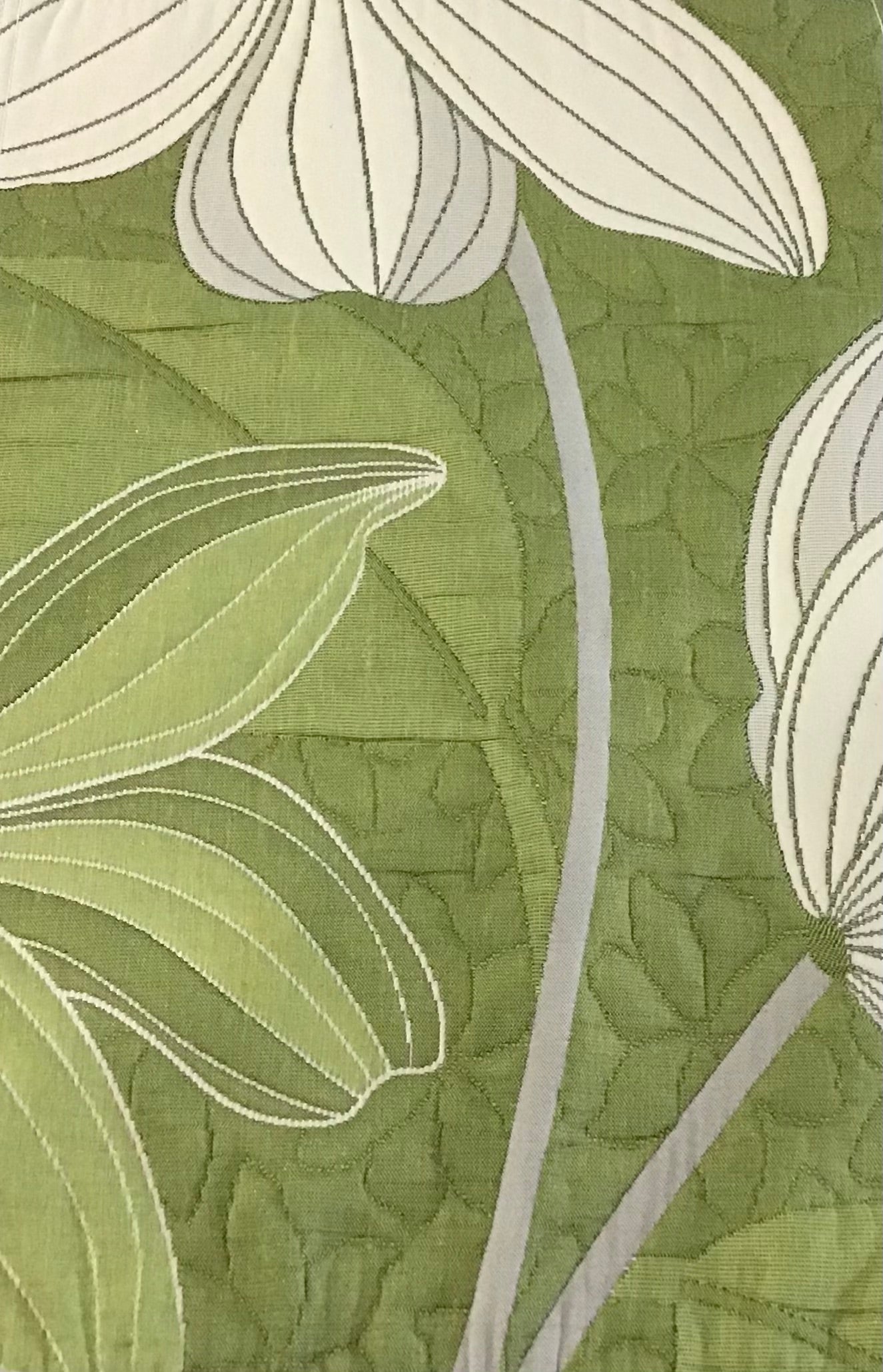 Lara reversible bedspread