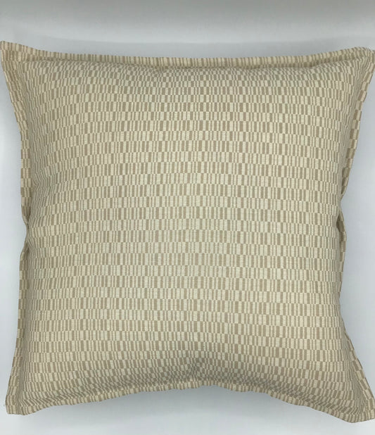Teja cushion