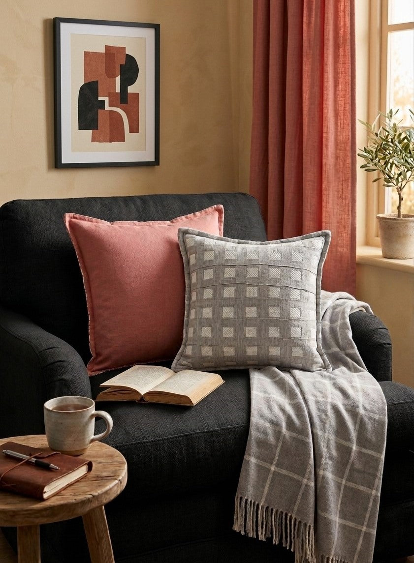 Teja cushion