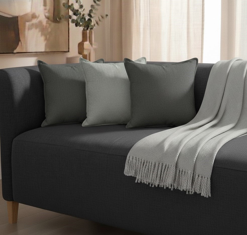 White Saphora cushion