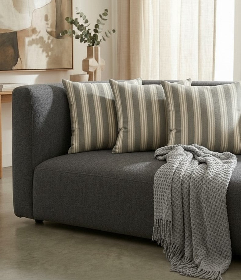 White Saphora cushion