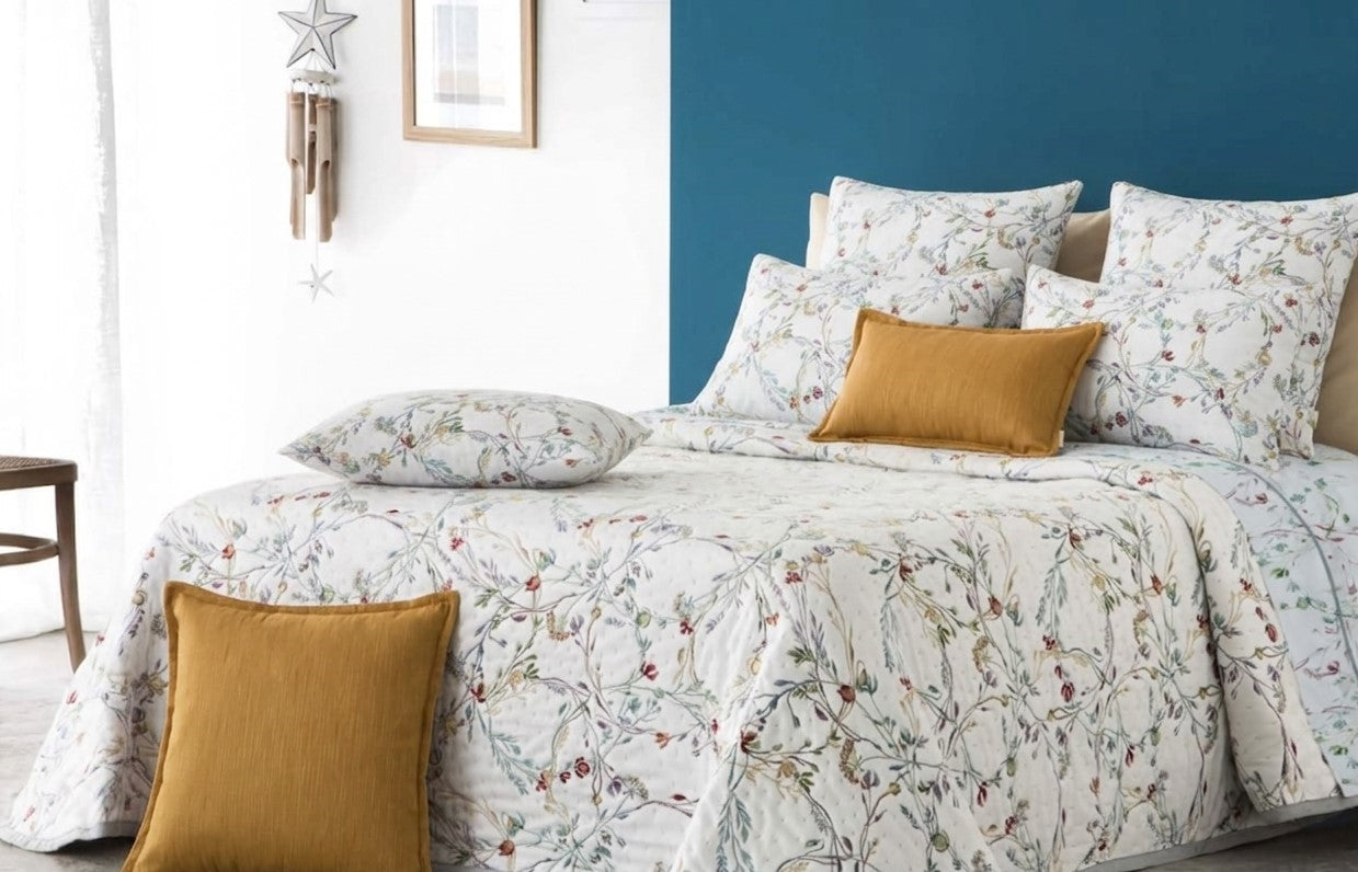 Lima reversible bedspread