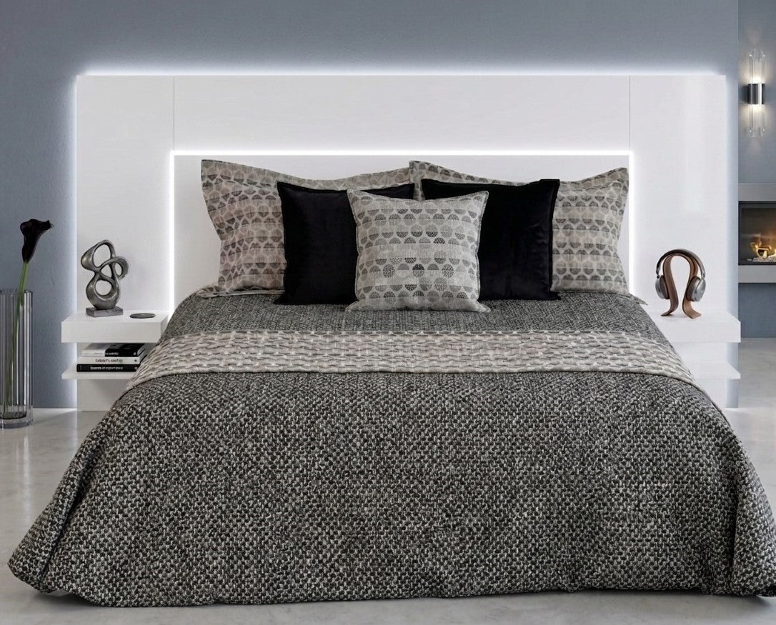Maxima grey reversible bedspread