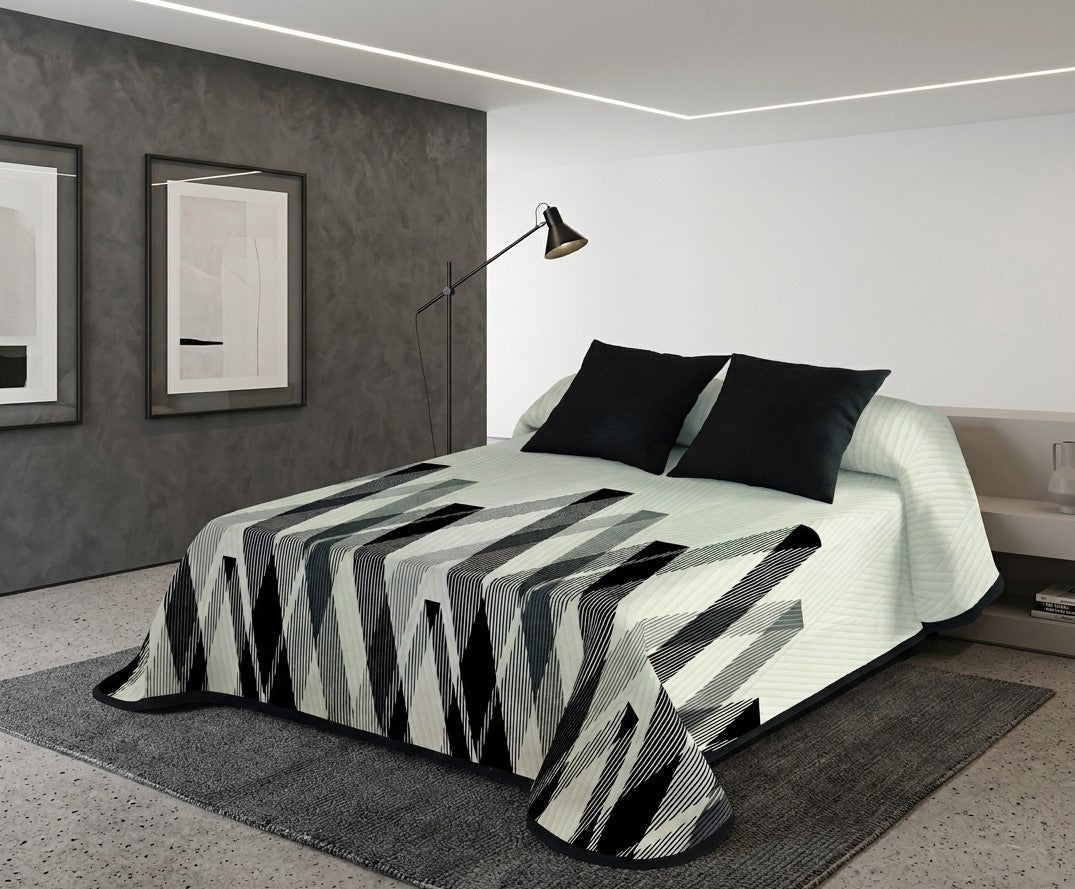 Zelie reversible bedspread