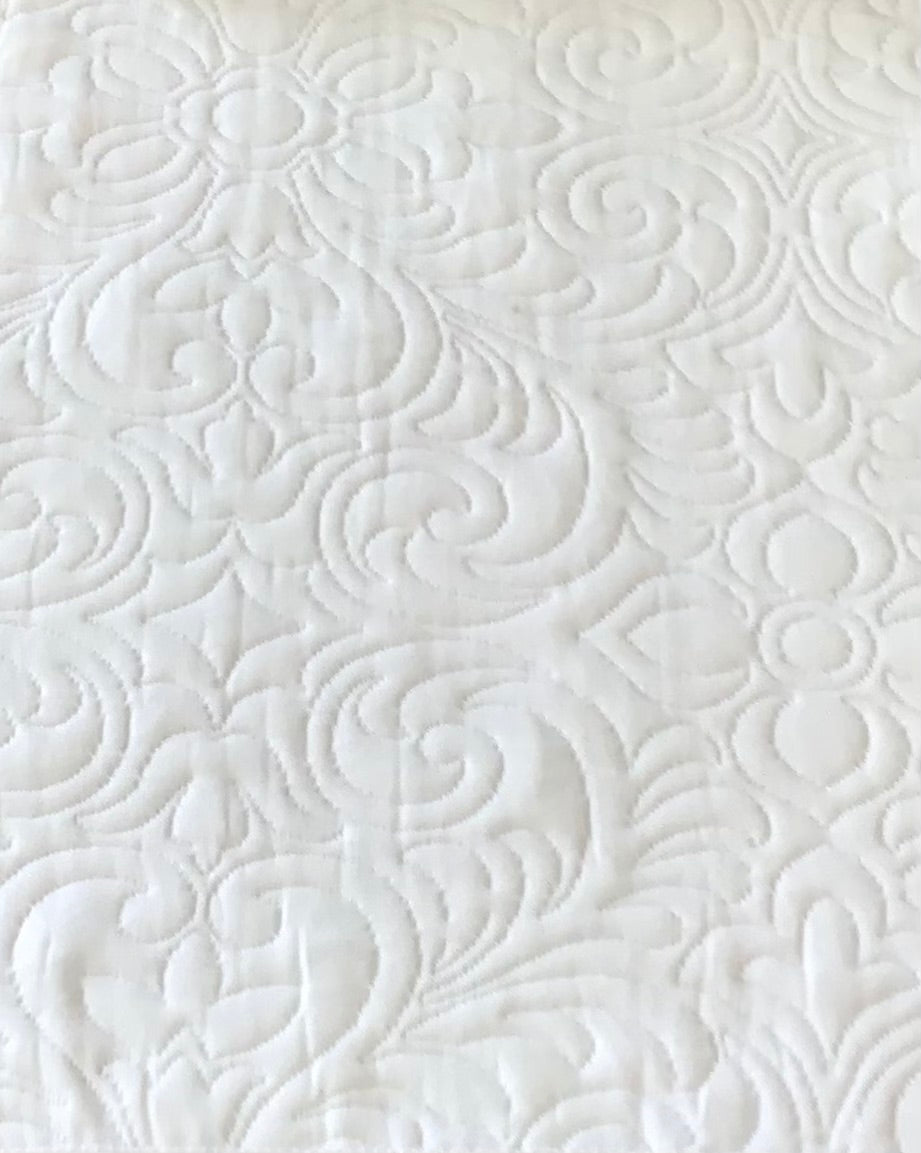 Lara reversible bedspread