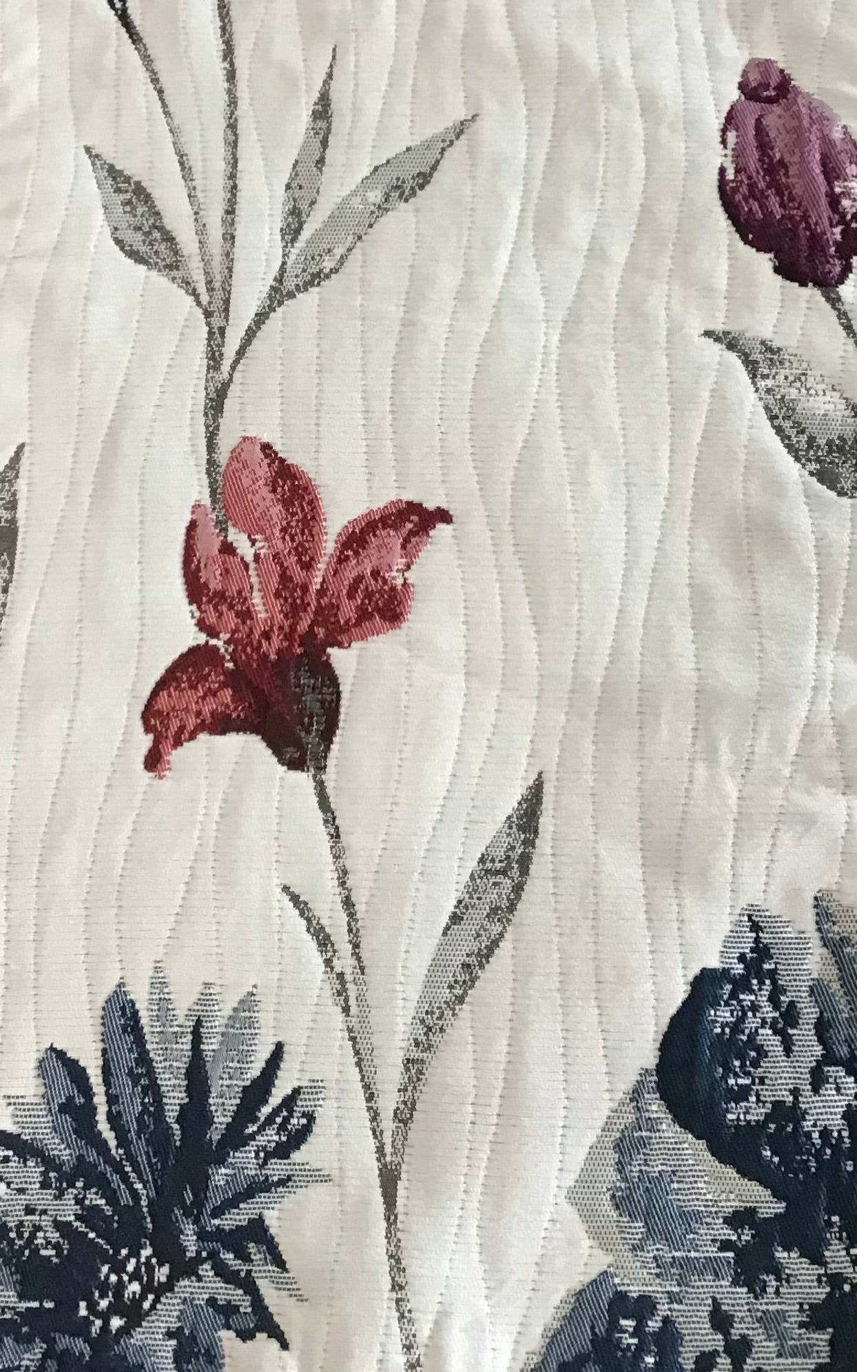 Lara reversible bedspread