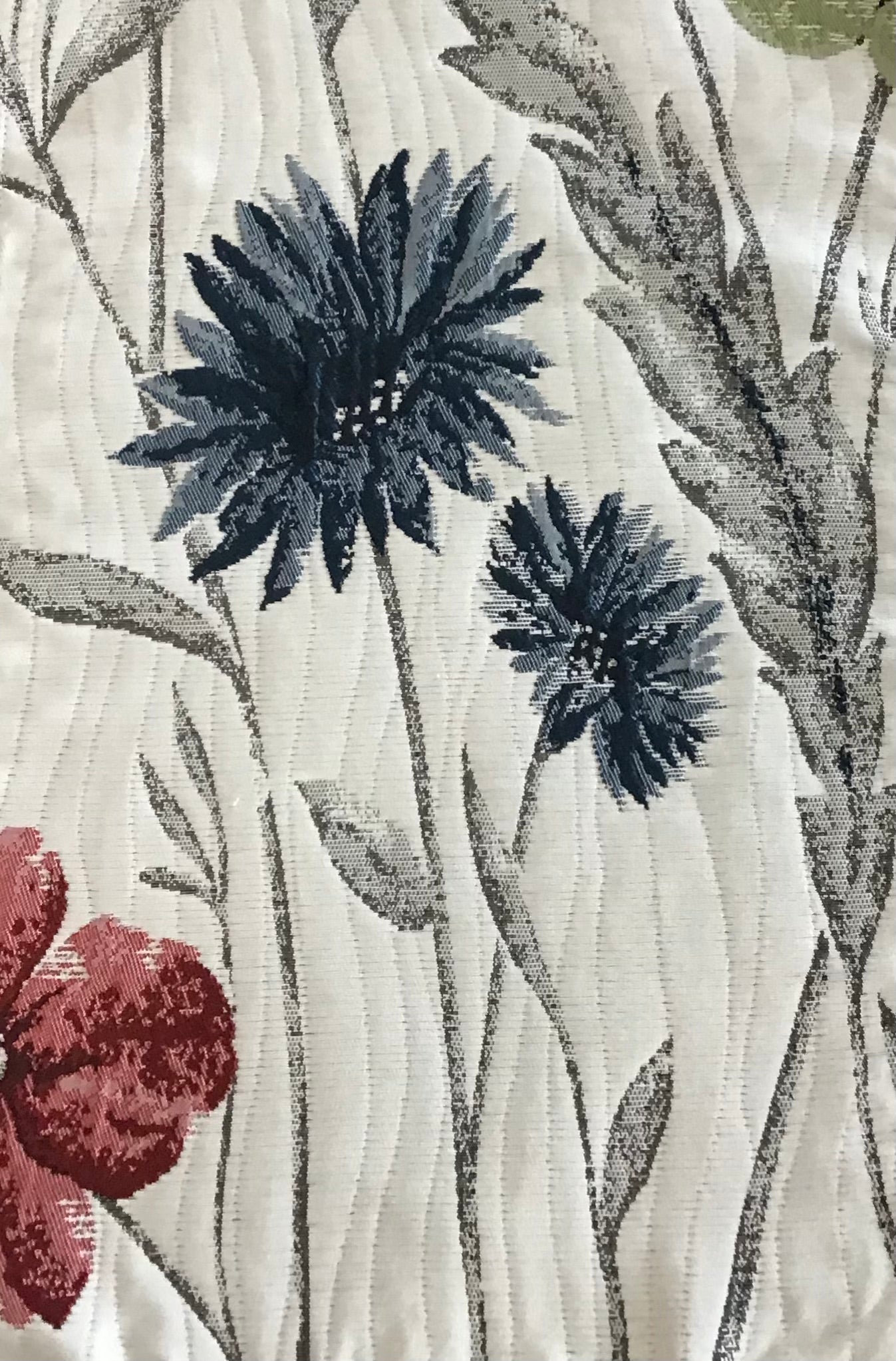 Lara reversible bedspread